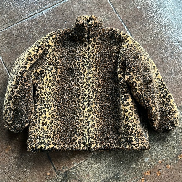 BALENCIAGA zip up leopard jacket - Picture 5 of 10
